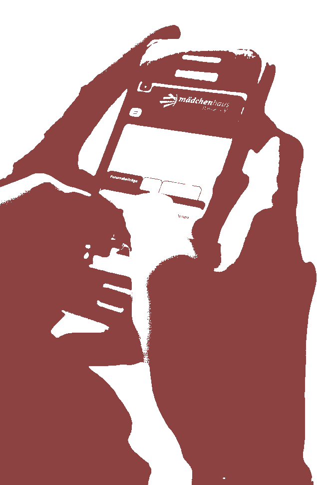 Eine Hand hält ein Smartphone. Im Display sieht man die Onlineberatung.